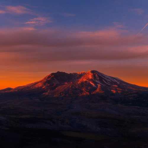 دانلود آهنگ دنیای گنده بی رحم خوشگل بمرانی